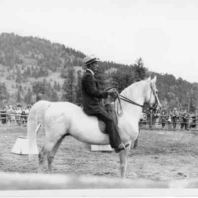 Show at Lazy VV Ranch