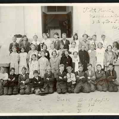 Nederland School 1917, 3rd, 4th, 5th grades