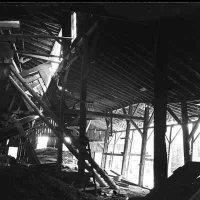 5. Interior of Perigo Mill, 1948: 4"x5" print and 2"x3.25" negative, #242 in Kemp Collection blue binder
