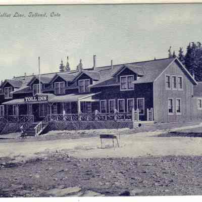 2. Toll Inn