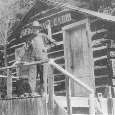 Unidentified photos in Binx Rugg Collection