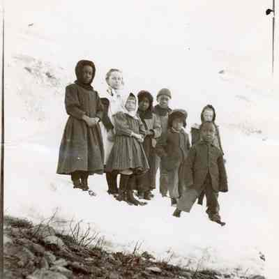 Children in the snow