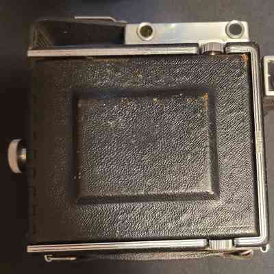 1950 Louisville Police Department Camera: Black body with silver outline.