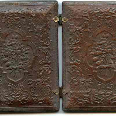 Ambrotype case back