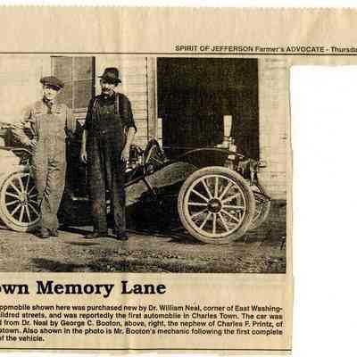 Huppmobile car in Charles Town