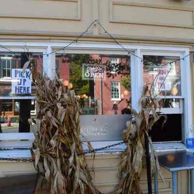 Order/pickup window at Kome Thai & Sushi Bistro