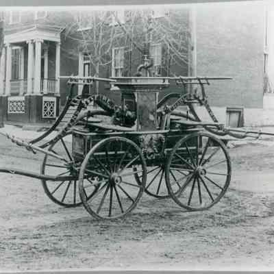 Hand pump fire wagon