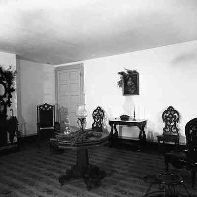 Harper House living room