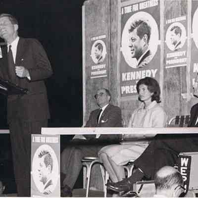 Kennedy Presidential Campaign Stop ~ 1960 (IMG595004)