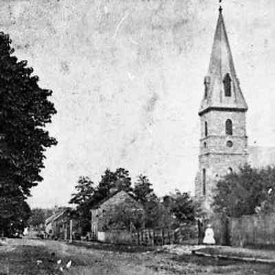 Trinity Episcopal Church on Main Street looking east
