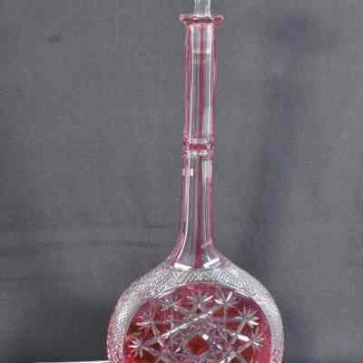 Press-cut long necked decanter with glass stopper