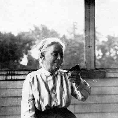 Miss Elizabeth Fouke