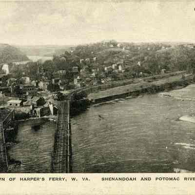 Town of Harper's Ferry, W. VA. Shenandoah and Potomac Rivers (Bolivar Heights)