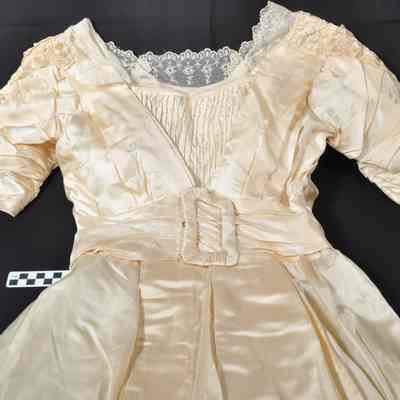 Ivory silk and lace wedding dress