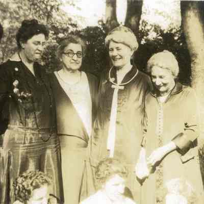 Eight women