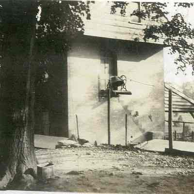 Brick house on Hopewell