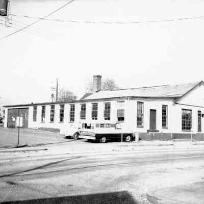 Commercial building at 112 West Liberty Street