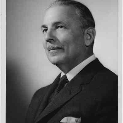 Frank Woodruff Buckles
