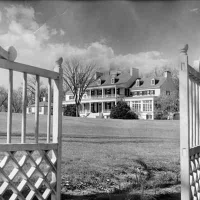Claymont Court