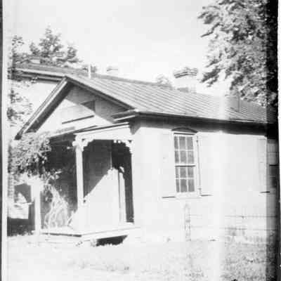 Dr. J. M. Ranson's office at 204 East Washington Street