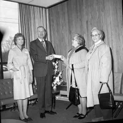 Jefferson County Memorial Hospital open house and dinner for contributors