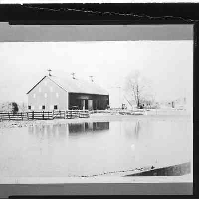 Ray Trussell's barn on Leetown Road