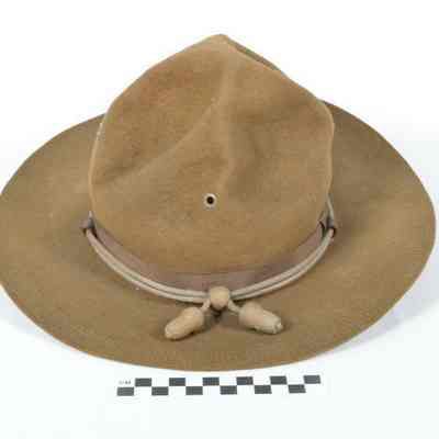 World War I campaign hat: Origformat: Other
