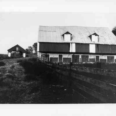 Engle barn on Moler Road