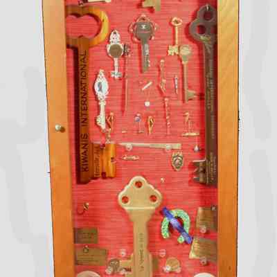 Kiwanis International meeting keys and other memorabilia