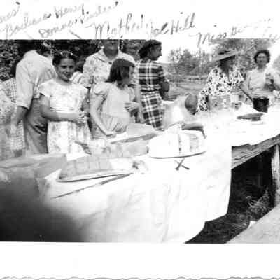 Oakland Methodist Church Sunday School picnic - 1947
