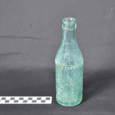 Conklyn glass beverage bottle