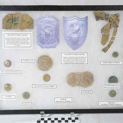 1814-1825 U.S. Militia cap plate remnant - Upper left corner