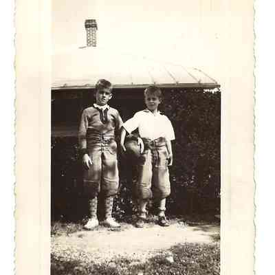 Harold "Skip McClellan Welsh (left) and Bobby Linden Welsh (right) in football attire, Bakerton, WV, Sept 22, 1937: IMG2025.026.001 (9)