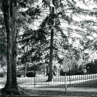 Historical marker at the Gibson/Todd/Packette House
