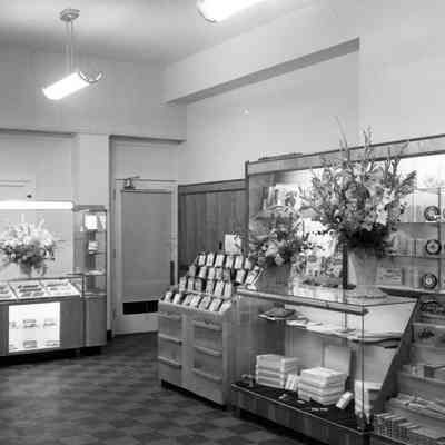 Nichols and Stuck Drug Store opening, 1947