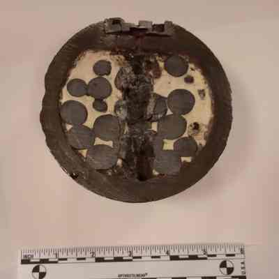 Half shell, spherical case shot