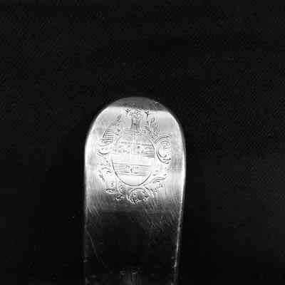 Coat-of-arms engraved on Joist Hite's silver ladle