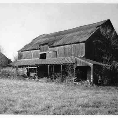 Barn near Burr farm
