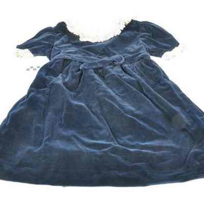 Dark blue velvet short-sleeved girl's dress