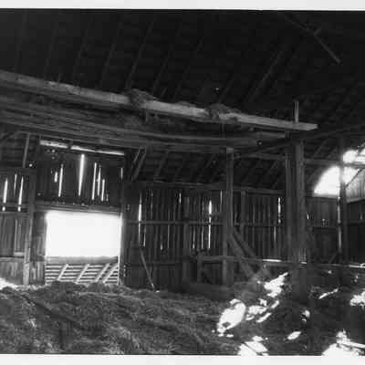 Barn near Burr farm