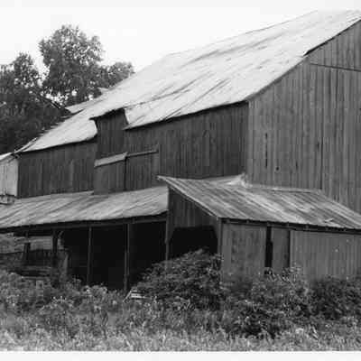 Barn near Burr farm
