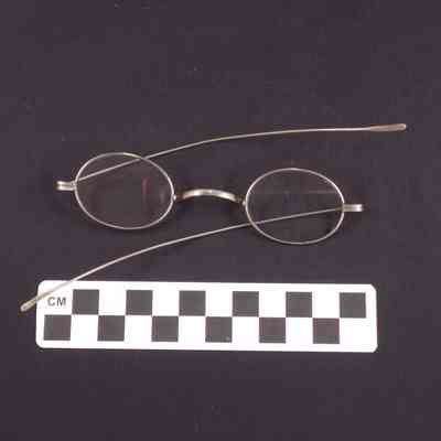 Wire-rim glasses