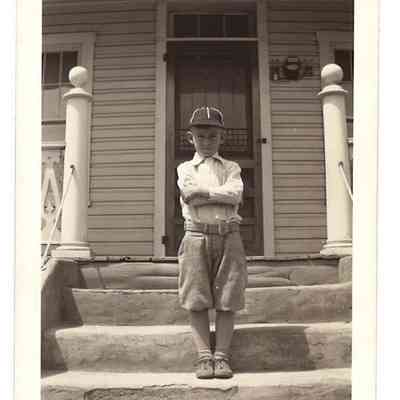 Harold M. Welsh, undated: IMG2025.026.001 (23)