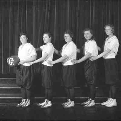 St. Hilda's Hall Gnat Team
