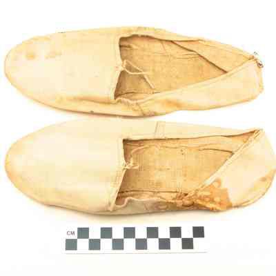 Linen or cotton wedding slippers