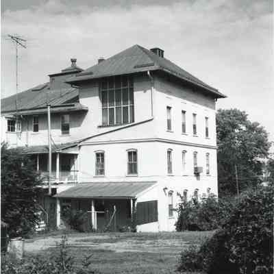 Back view of Charles Town Hospital