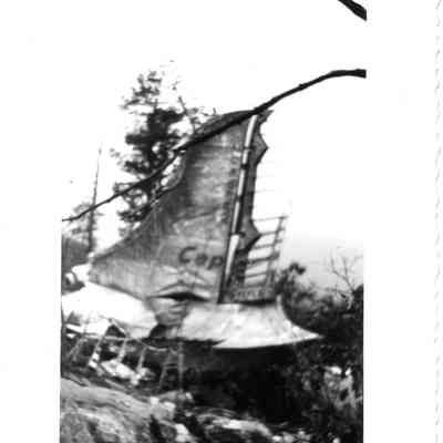 DC-4 plane crash on WV side of Blue Ridge Mtns. - June, 1947