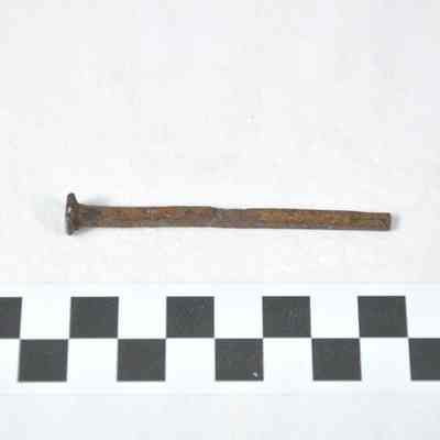 Machine headed cut nail