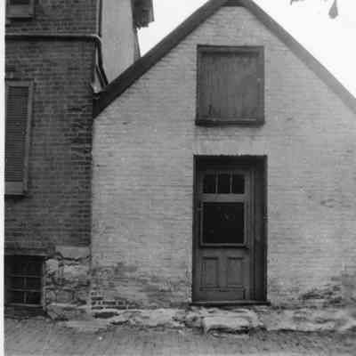 Charles Washington's office