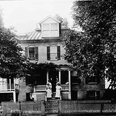 First Charles Town Hospital